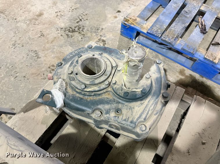 image for item NM9242 (3) gear boxes