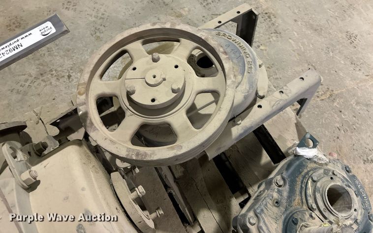 image for item NM9242 (3) gear boxes