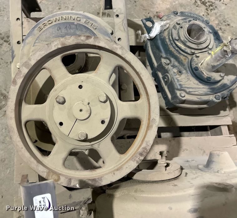 image for item NM9242 (3) gear boxes