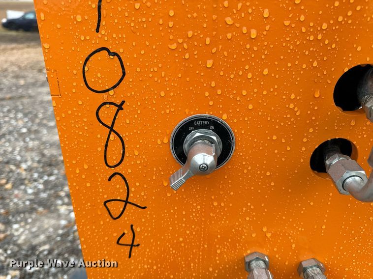 image for item NM9248 Landhero compact utility loader