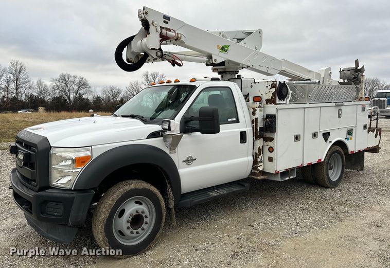 image for item NM9253 2014 Ford F550 Super Duty XL bucket truck