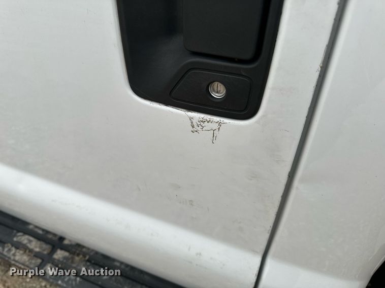 image for item NM9253 2014 Ford F550 Super Duty XL bucket truck