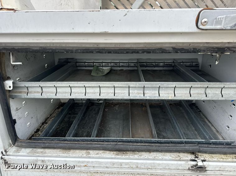 image for item NM9253 2014 Ford F550 Super Duty XL bucket truck