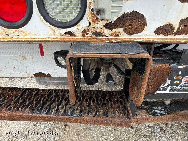 image for item NM9253 2014 Ford F550 Super Duty XL bucket truck