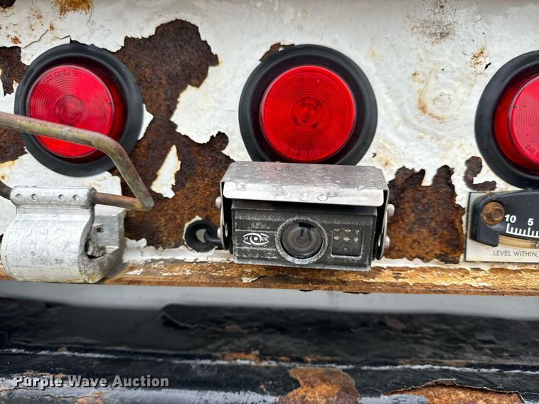 image for item NM9253 2014 Ford F550 Super Duty XL bucket truck