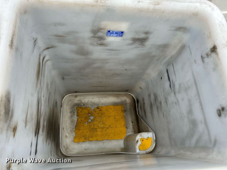 image for item NM9253 2014 Ford F550 Super Duty XL bucket truck