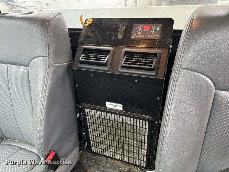 image for item NM9253 2014 Ford F550 Super Duty XL bucket truck