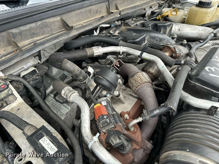 image for item NM9253 2014 Ford F550 Super Duty XL bucket truck