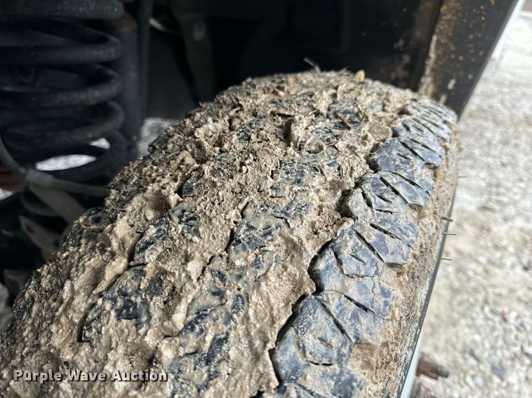 image for item NM9253 2014 Ford F550 Super Duty XL bucket truck