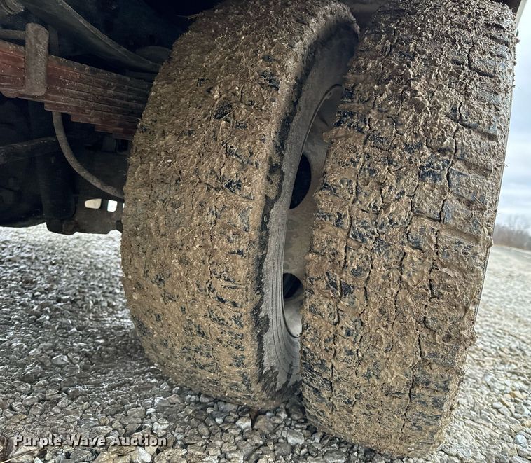 image for item NM9253 2014 Ford F550 Super Duty XL bucket truck