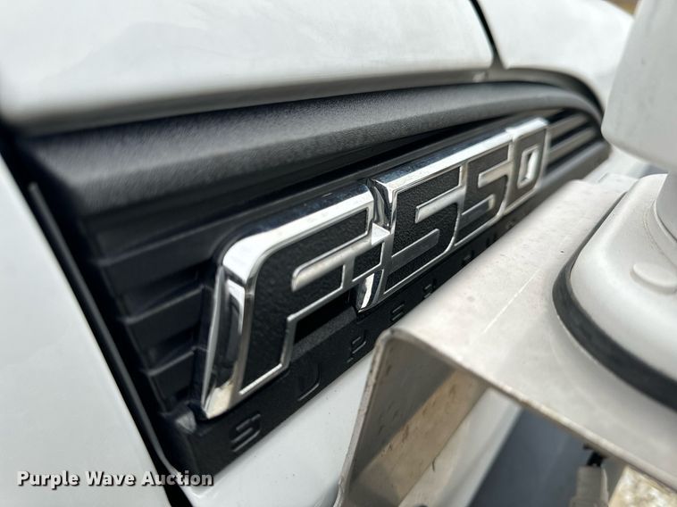 image for item NM9253 2014 Ford F550 Super Duty XL bucket truck