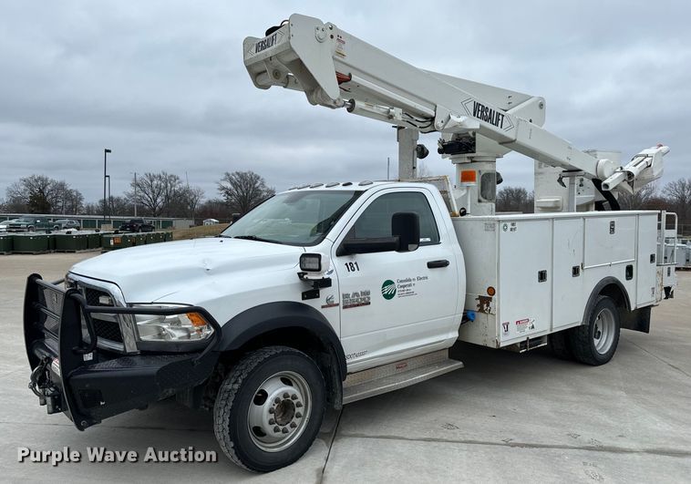 image for item NM9256 2014 Dodge Ram 5500HD bucket truck