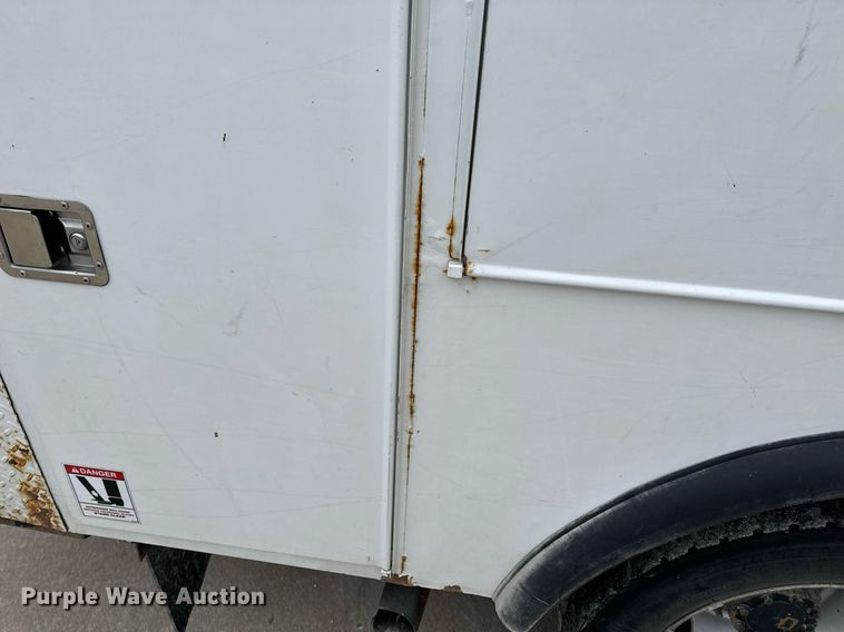 image for item NM9256 2014 Dodge Ram 5500HD bucket truck