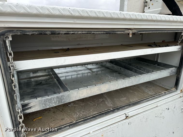 image for item NM9256 2014 Dodge Ram 5500HD bucket truck