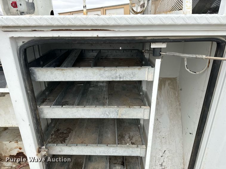 image for item NM9256 2014 Dodge Ram 5500HD bucket truck