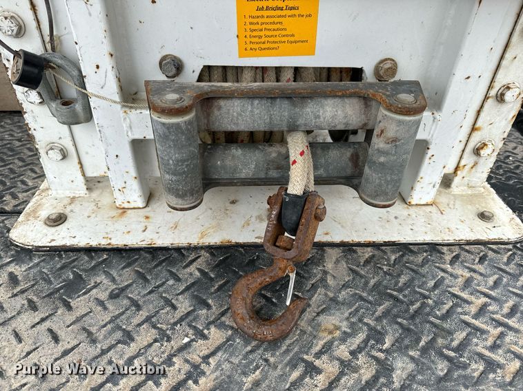 image for item NM9256 2014 Dodge Ram 5500HD bucket truck