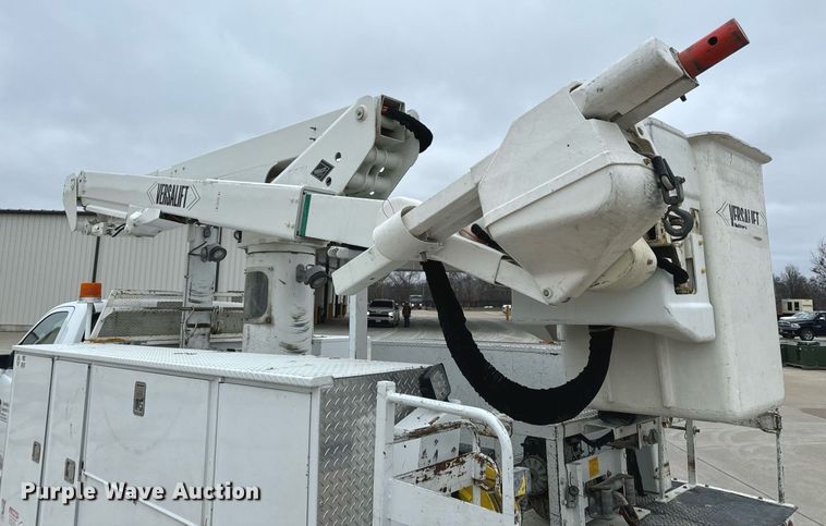 image for item NM9256 2014 Dodge Ram 5500HD bucket truck