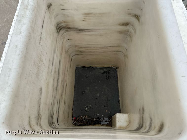 image for item NM9256 2014 Dodge Ram 5500HD bucket truck