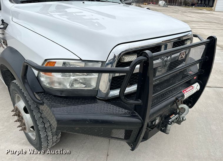 image for item NM9256 2014 Dodge Ram 5500HD bucket truck