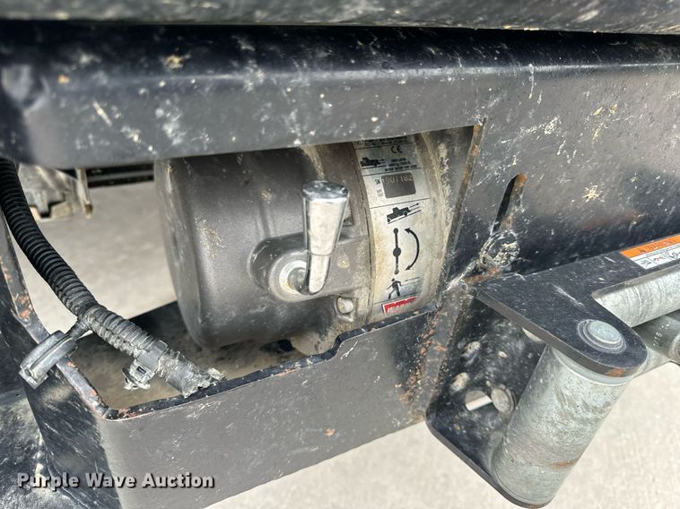 image for item NM9256 2014 Dodge Ram 5500HD bucket truck