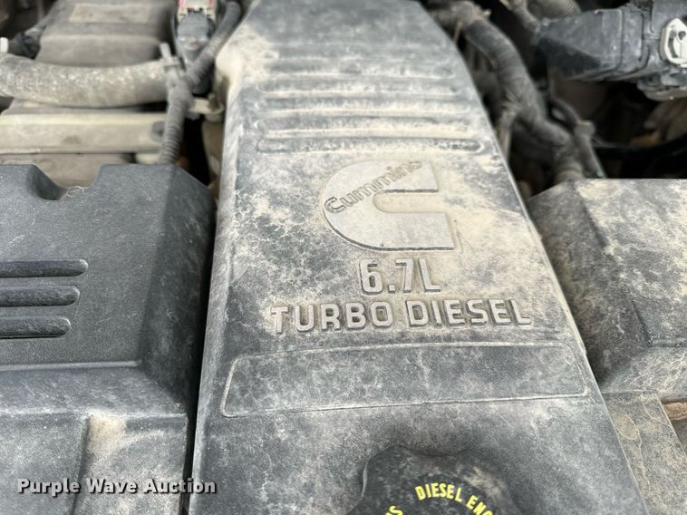 image for item NM9256 2014 Dodge Ram 5500HD bucket truck