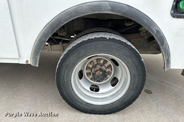 image for item NM9256 2014 Dodge Ram 5500HD bucket truck