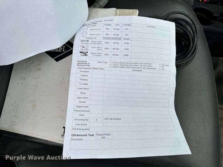 image for item NM9256 2014 Dodge Ram 5500HD bucket truck