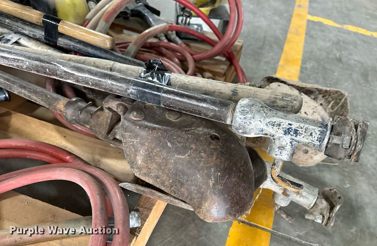 image for item NM9258 Tools