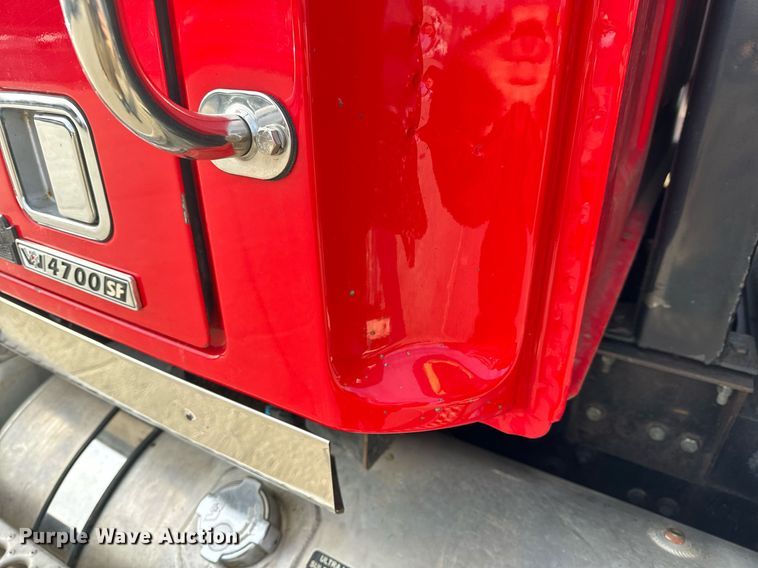 image for item NM9262 2016 Western Star 4700SF dump truck