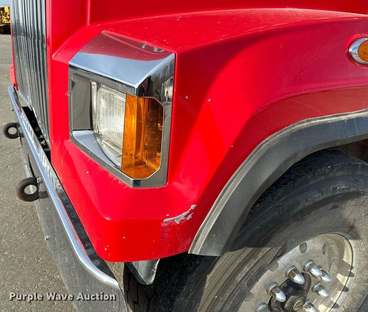 image for item NM9262 2016 Western Star 4700SF dump truck