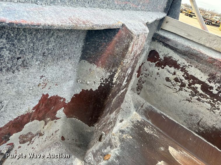 image for item NM9262 2016 Western Star 4700SF dump truck