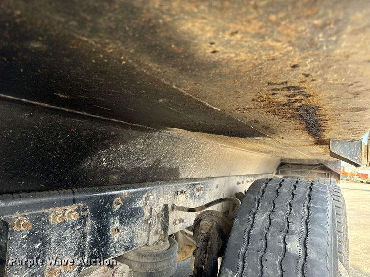 image for item NM9262 2016 Western Star 4700SF dump truck