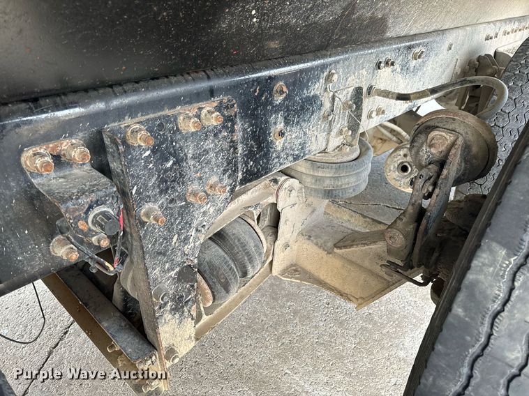 image for item NM9262 2016 Western Star 4700SF dump truck