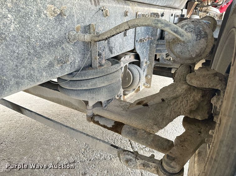 image for item NM9262 2016 Western Star 4700SF dump truck