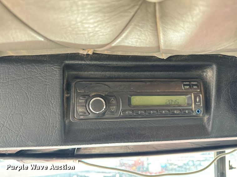 image for item NM9262 2016 Western Star 4700SF dump truck