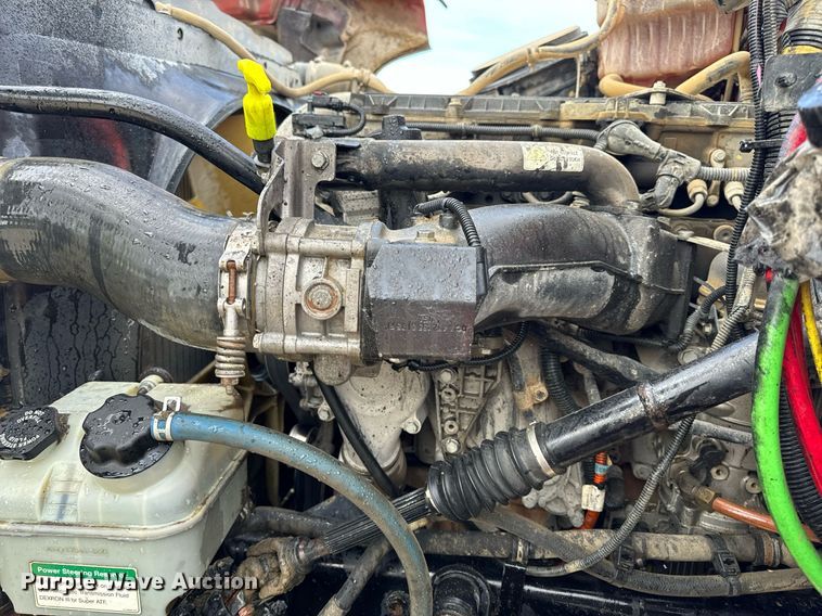 image for item NM9262 2016 Western Star 4700SF dump truck