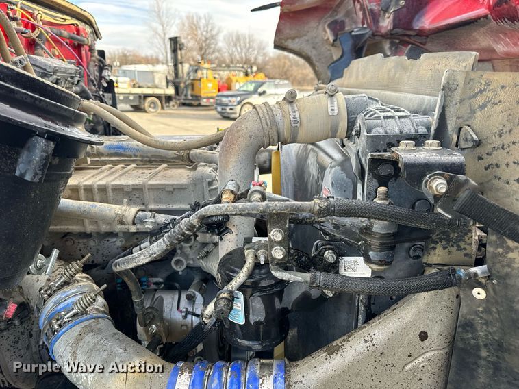 image for item NM9262 2016 Western Star 4700SF dump truck