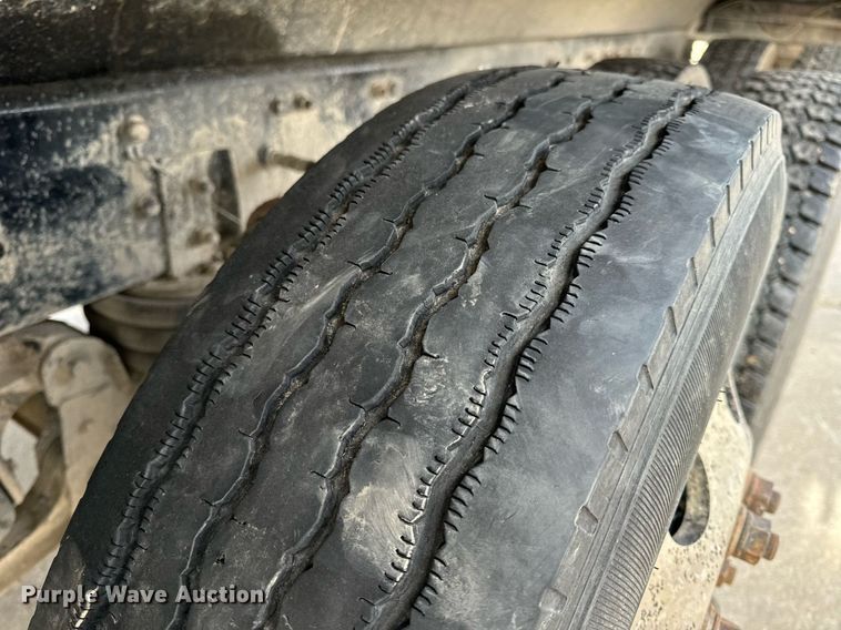 image for item NM9262 2016 Western Star 4700SF dump truck