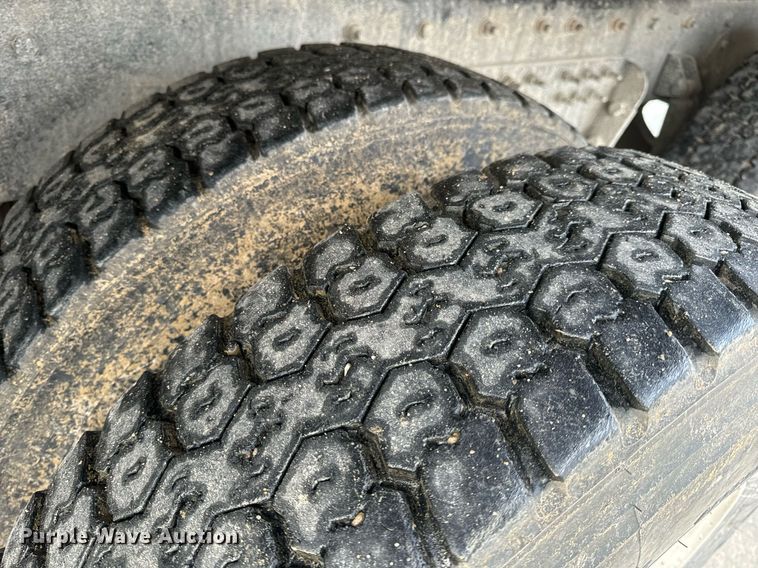 image for item NM9262 2016 Western Star 4700SF dump truck