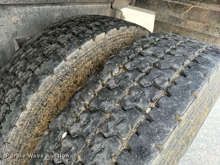 image for item NM9262 2016 Western Star 4700SF dump truck