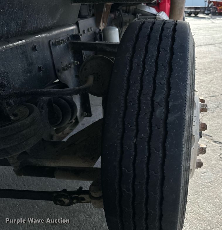 image for item NM9262 2016 Western Star 4700SF dump truck