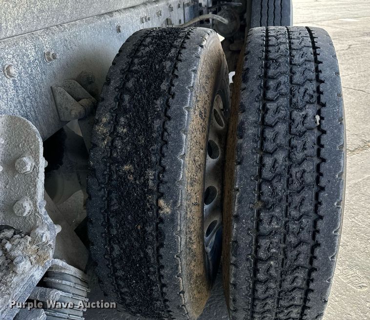 image for item NM9262 2016 Western Star 4700SF dump truck