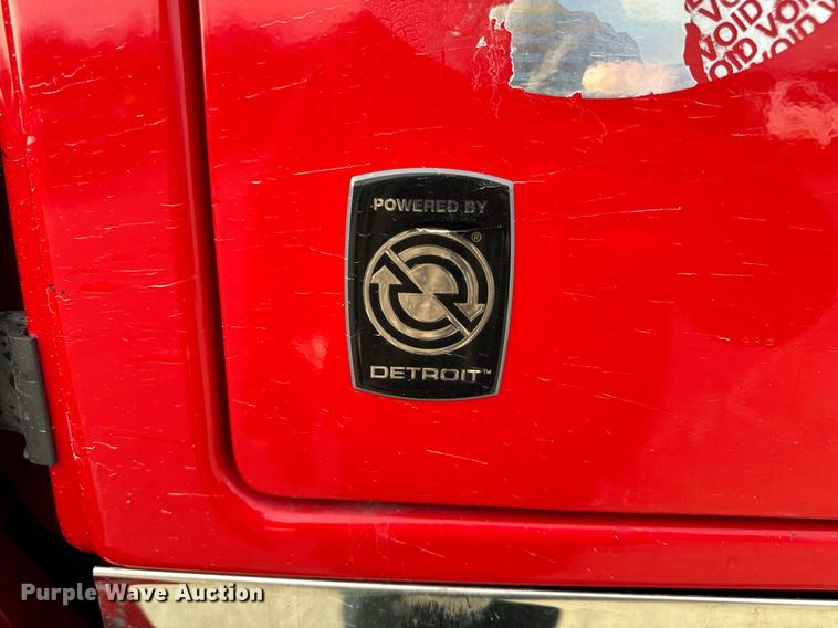 image for item NM9262 2016 Western Star 4700SF dump truck