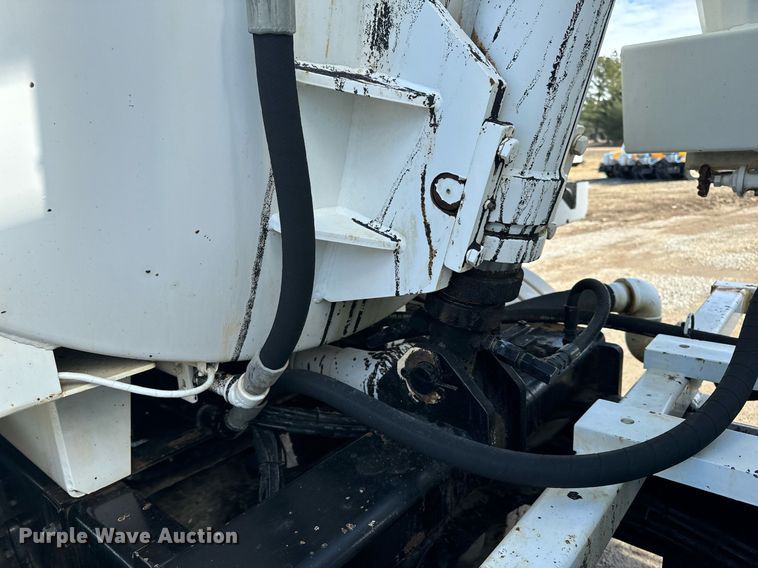 image for item NM9270 2007 Sterling  sewer jetter truck