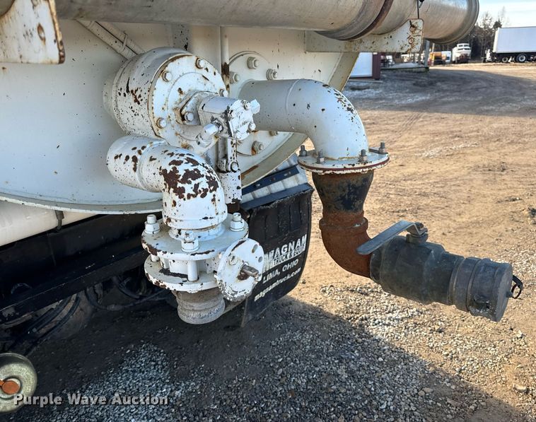 image for item NM9270 2007 Sterling  sewer jetter truck