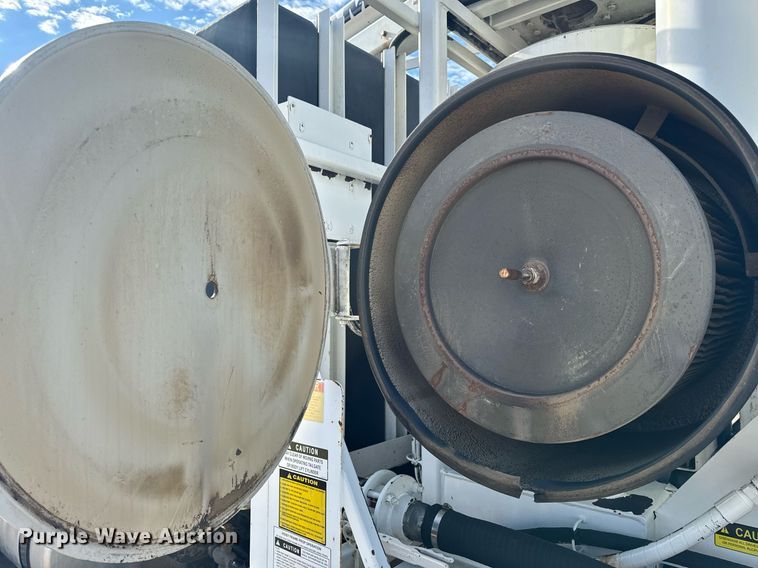 image for item NM9270 2007 Sterling  sewer jetter truck