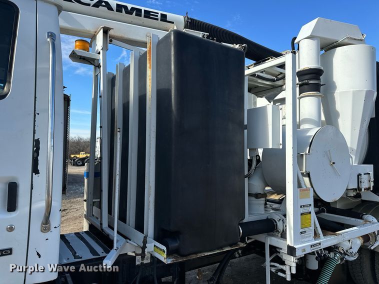 image for item NM9270 2007 Sterling  sewer jetter truck