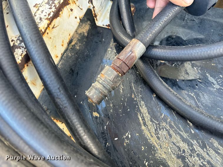 image for item NM9270 2007 Sterling  sewer jetter truck