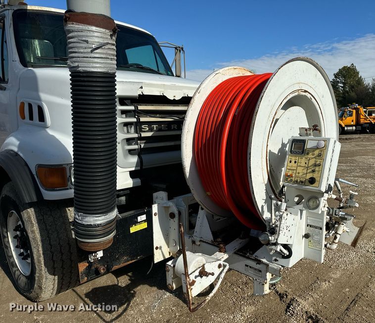 image for item NM9270 2007 Sterling  sewer jetter truck