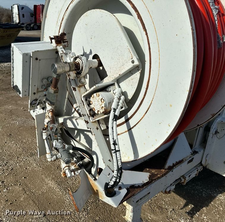 image for item NM9270 2007 Sterling  sewer jetter truck